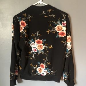 Zip up floral jacket